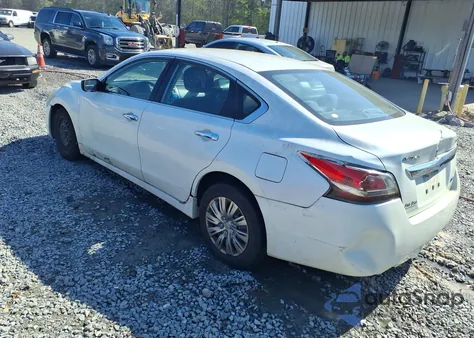 2014 Nissan Altima 2.5/2.5 S/2.5 Sl/2.5 Sv из США, поврежденный, VIN 1N4AL3AP0EN385083